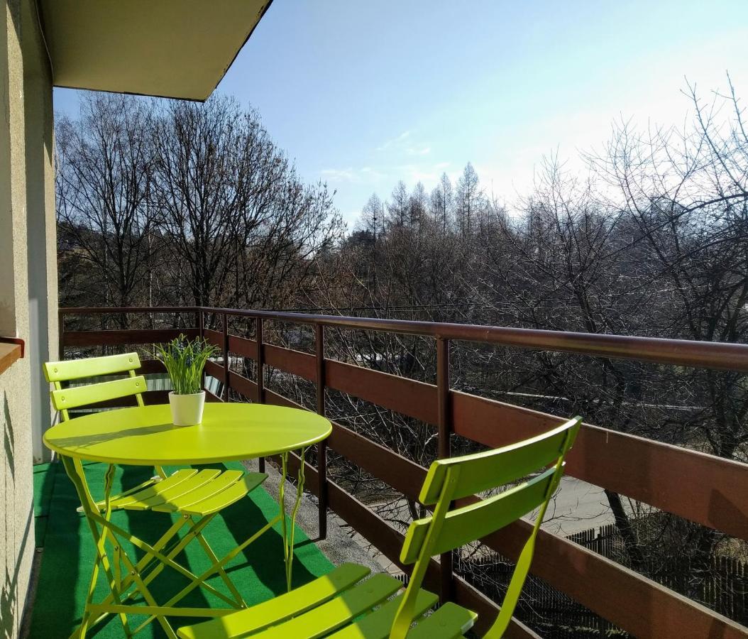 Kwatera U Somsiada -Apartament 무스지나 외부 사진